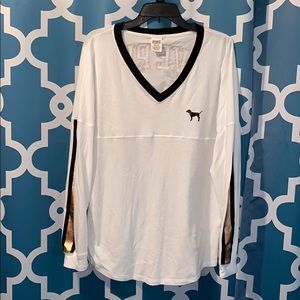 Pink VS long sleeve Large